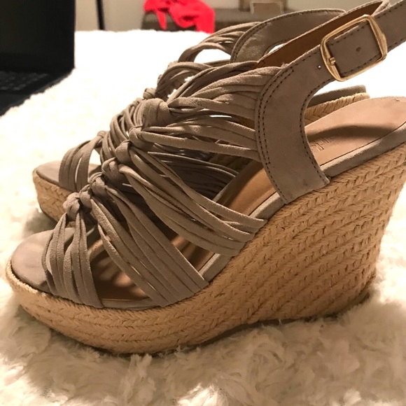 👑WOMEN’S WEDGES HEELS! - Picture 2 of 8